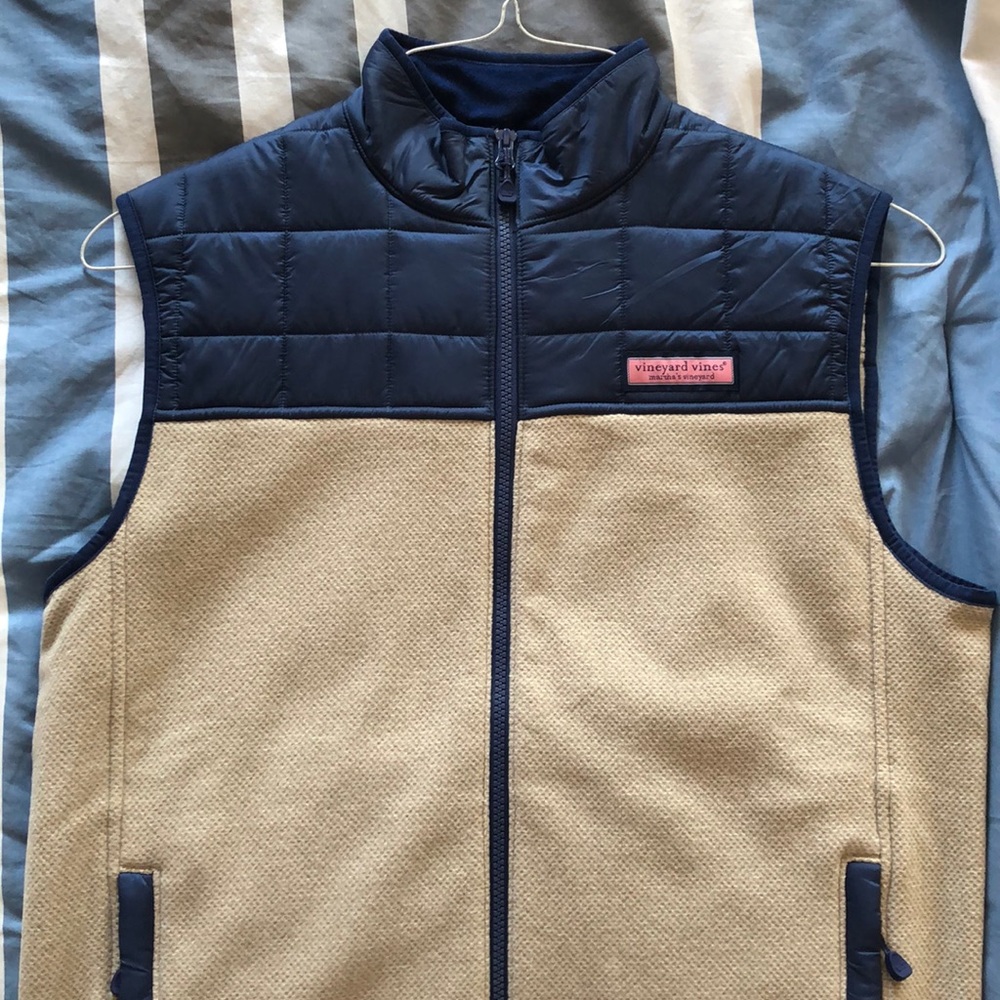 Men’s Vineyard Vines Vest
